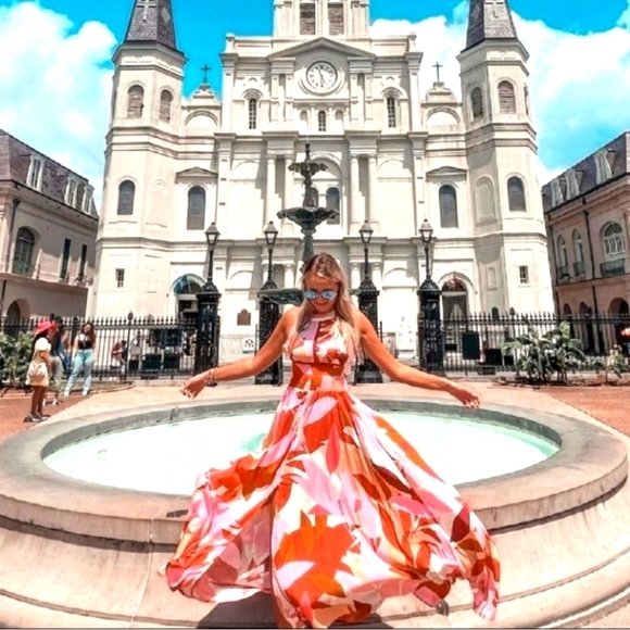 Abel the Label Dresses & Skirts - Abel the Label Red Pink Halter Open Back Tie Abstract Leaf Print Maxi Dress sz M